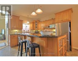 295 MAIN STREET - 14