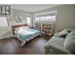 1345 DYER CRESCENT - 23