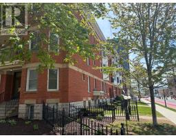 202 - 275 QUEENS AVENUE - 1