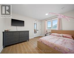 76 STYLES DRIVE N - 26