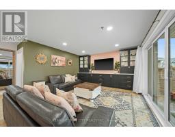 76 STYLES DRIVE N - 5