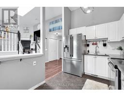 79 SUNRISE CRESCENT - 14
