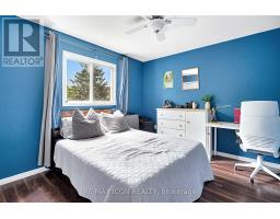 79 SUNRISE CRESCENT - 19