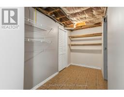 74 PATIENCE CRESCENT - 35