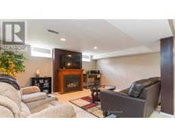 85 ALGONQUIN CRESCENT - 32