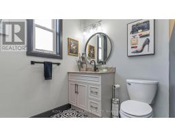 33134 BACK STREET - 15