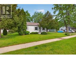 147 BURNS STREET - 3