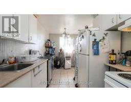 809 - 752 KIPPS LANE - 13