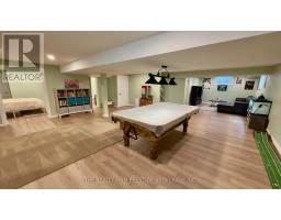 213 LEITCH STREET - 18