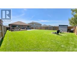 213 LEITCH STREET - 24