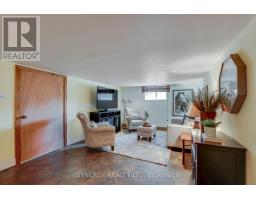 35 QUEEN STREET - 28
