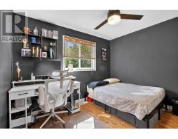 254 CRIMSON CRESCENT - 37