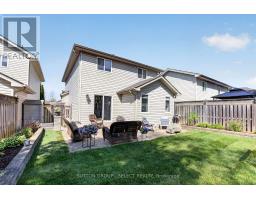 254 CRIMSON CRESCENT - 40