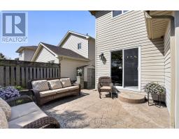 254 CRIMSON CRESCENT - 41