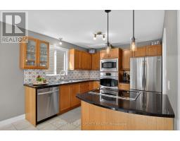 254 CRIMSON CRESCENT - 9