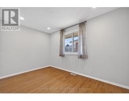 198 ARLINGTON CRESCENT - 16
