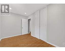 198 ARLINGTON CRESCENT - 17