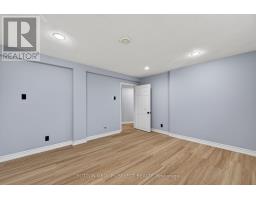 198 ARLINGTON CRESCENT - 25