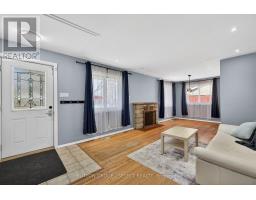 198 ARLINGTON CRESCENT - 4
