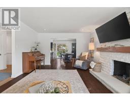 583 OAKRIDGE DRIVE - 12