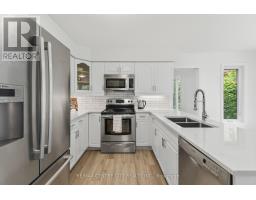 83 BRACEBRIDGE COURT - 18