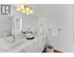 83 BRACEBRIDGE COURT - 26
