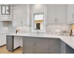 4 KEBA CRESCENT - 13
