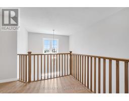 4 KEBA CRESCENT - 24