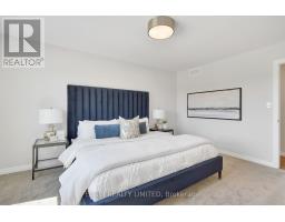 4 KEBA CRESCENT - 26