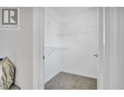4 KEBA CRESCENT - 27