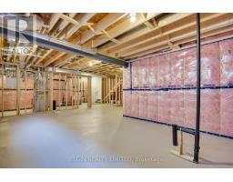 4 KEBA CRESCENT - 36