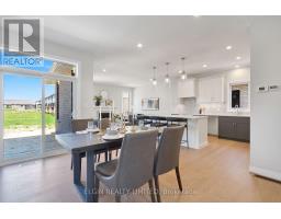 4 KEBA CRESCENT - 4