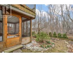 215 ROSSMORE COURT - 45