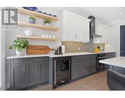 No.46 - 1205 RIVERSIDE DRIVE - 22