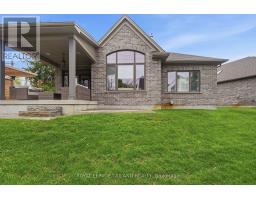 No.46 - 1205 RIVERSIDE DRIVE - 40