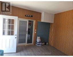 1092 BRYDGES STREET - 27