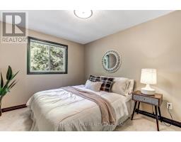 260 CHESHAM AVENUE - 16