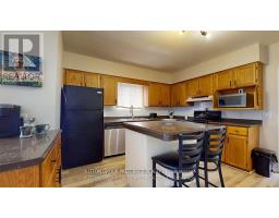 46 OWAISSA STREET - 16