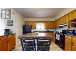 46 OWAISSA STREET - 17