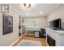 17 CROXTON ROAD W - 18