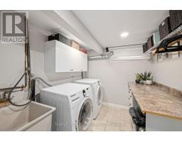 17 CROXTON ROAD W - 32