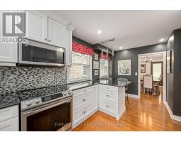 17 CROXTON ROAD W - 9
