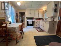 17 JAMES STREET - 9