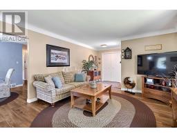 50 ALGONQUIN CRESCENT - 10