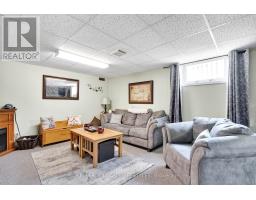 50 ALGONQUIN CRESCENT - 26