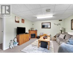50 ALGONQUIN CRESCENT - 27