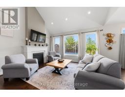 26 CAROLINA CRESCENT - 10