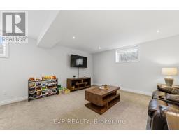 26 CAROLINA CRESCENT - 29