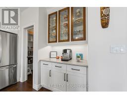 26 CAROLINA CRESCENT - 6