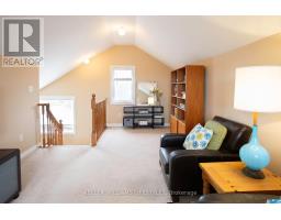 858 SANDCHERRY STREET - 26